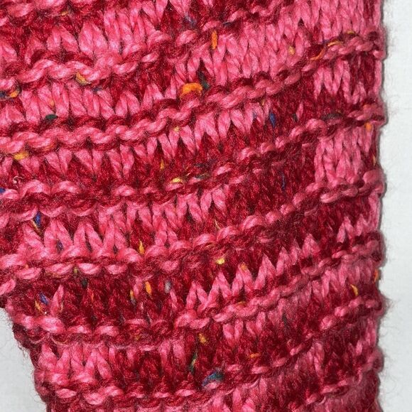 Long knit winter scarf - Picture 2 of 2